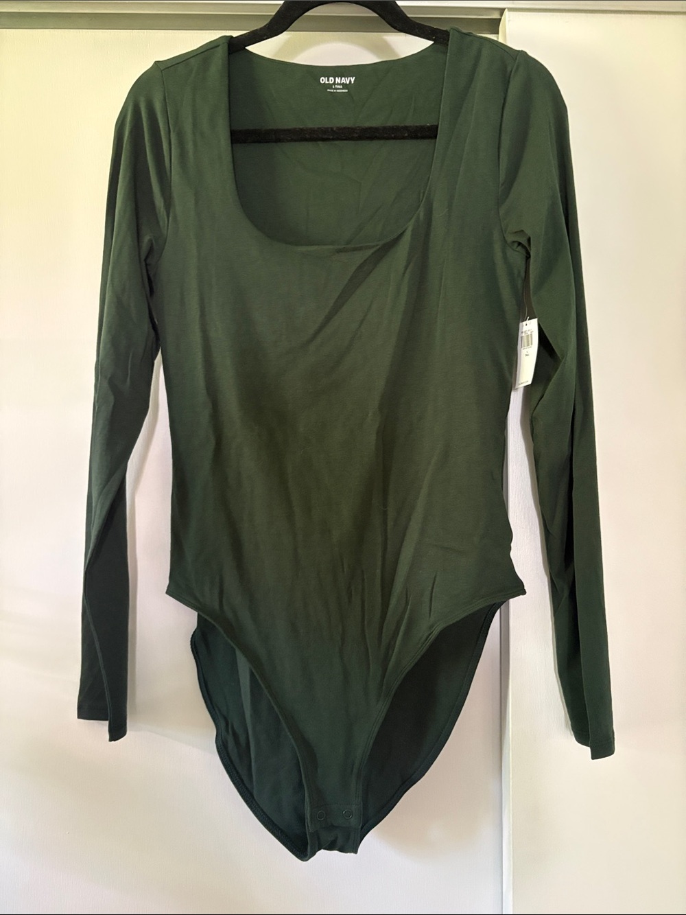 NWT Old Navy Large TALL Dark Green Long Sleeve Scoop-Neck Full Booty Bodysuit